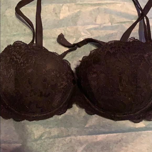 😋 2 for $20 VS Pink Black Lace Push up Bra - Picture 3 of 3